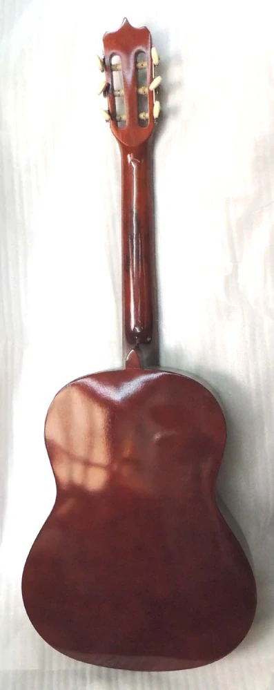 4/4 Klasická kytara MSA