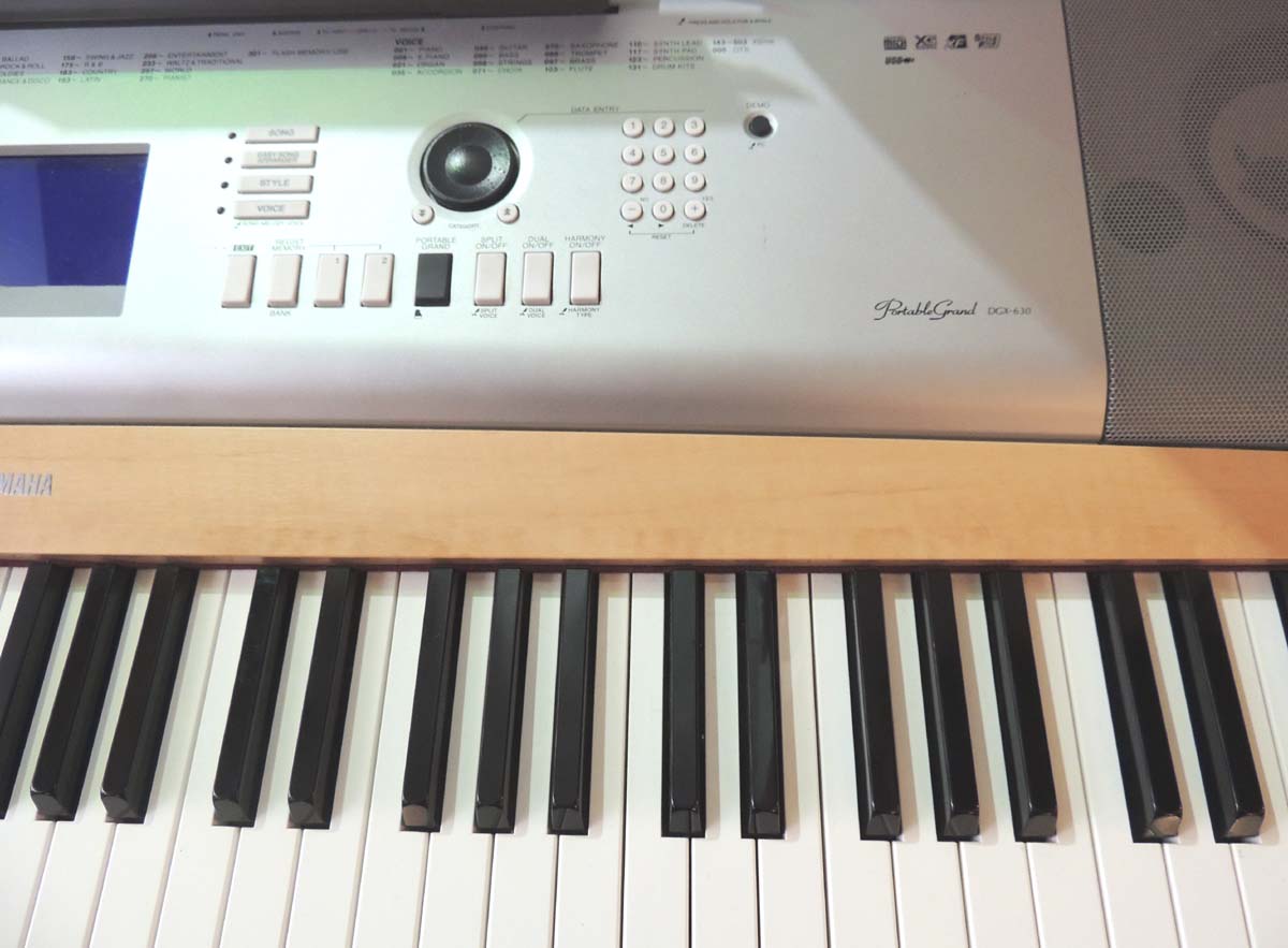 Yamaha DGX-630
