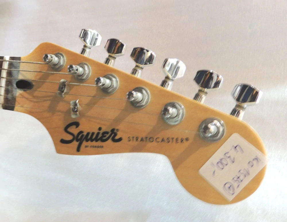 Squier Stratocaster by Fender