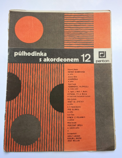 Půlhodinka s akordeonem 12