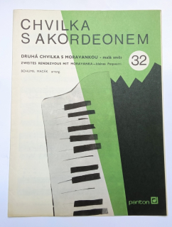 Chvilka s akordeonem 32